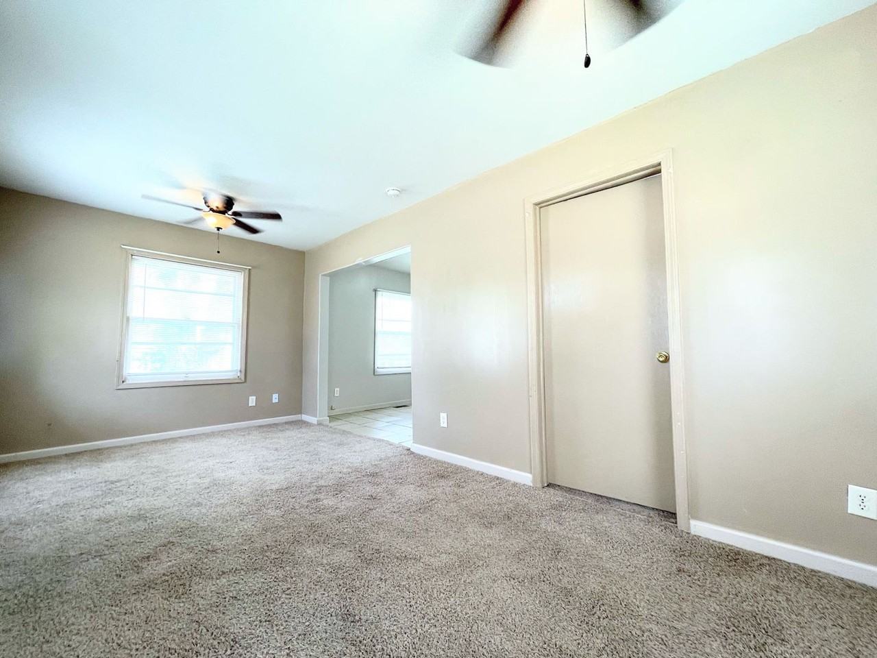 815 E 8th Ave - Photo 3 of 11