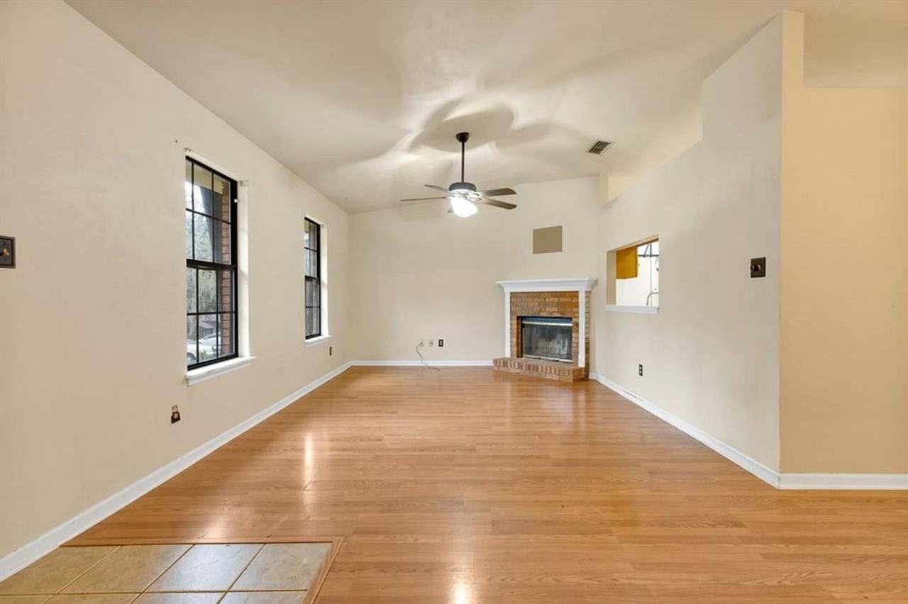 1108 Brafforton Dr - Photo 3 of 22