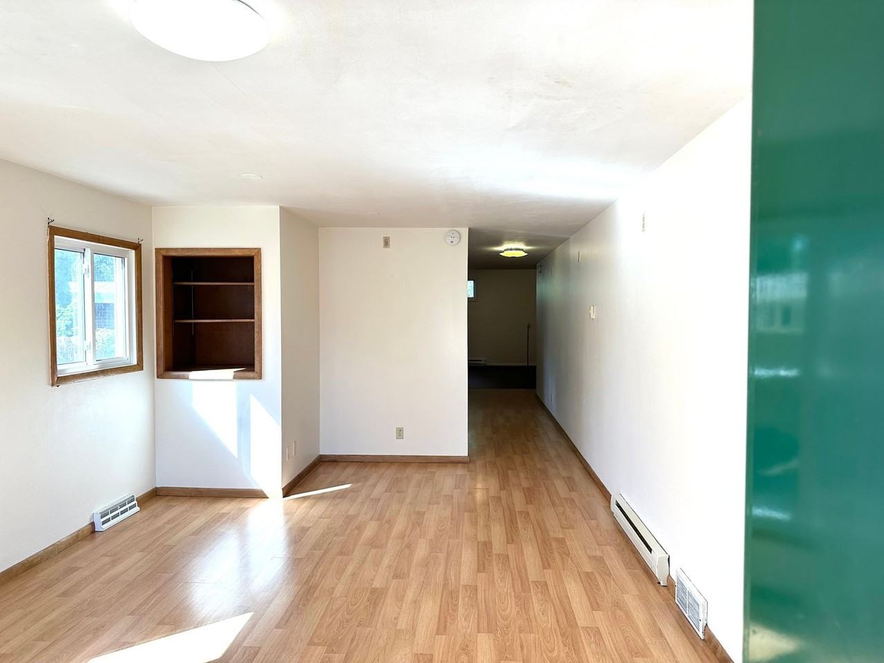 1203 16th Ave S - Photo 4 of 11