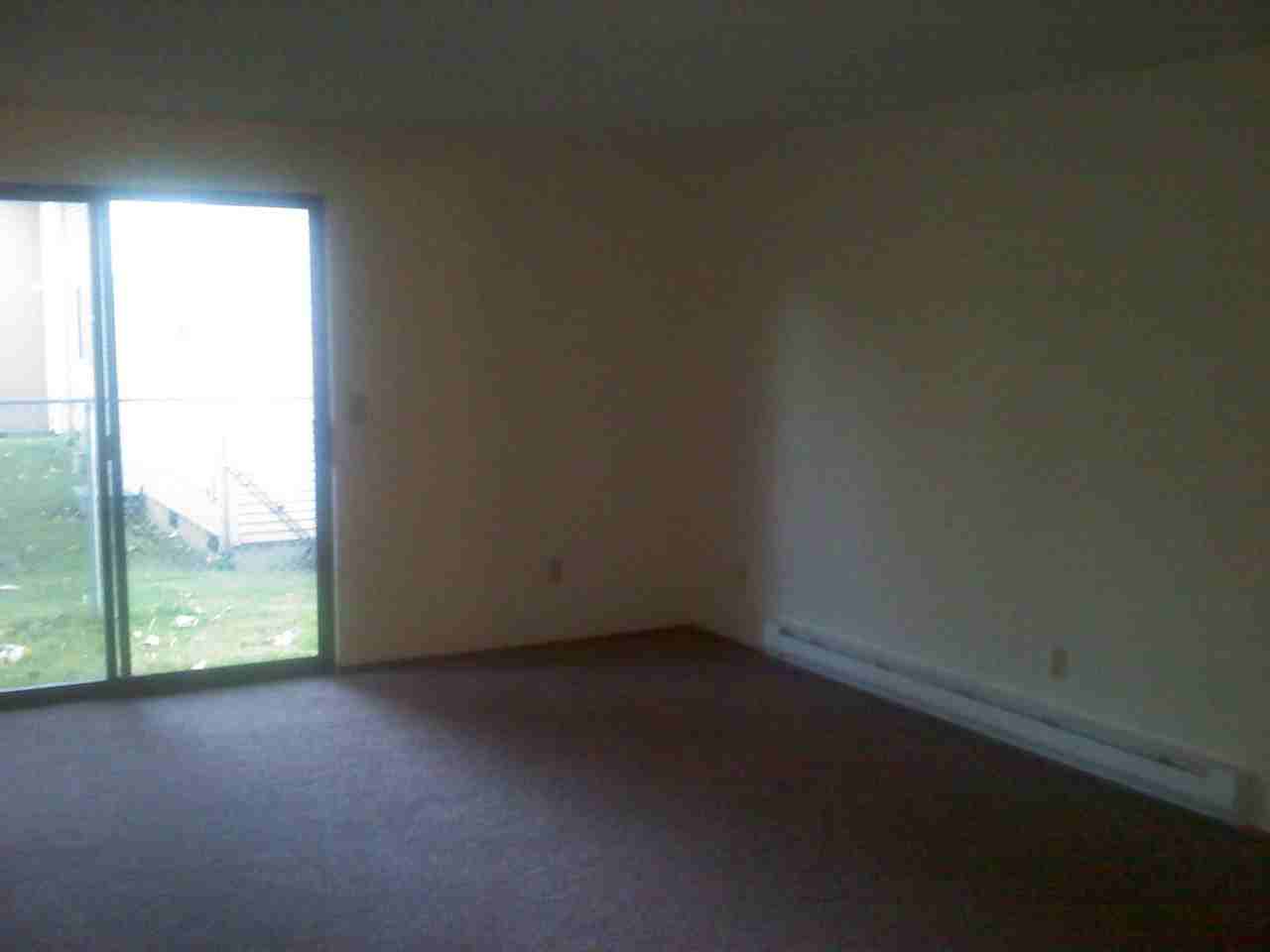 Xenia Street (2414) - Photo 3 of 6