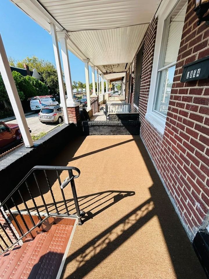 2854 W Mulberry St - Photo 3 of 19