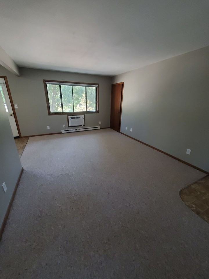 131 Maple Ave. (4 Unit) - Photo 3 of 14