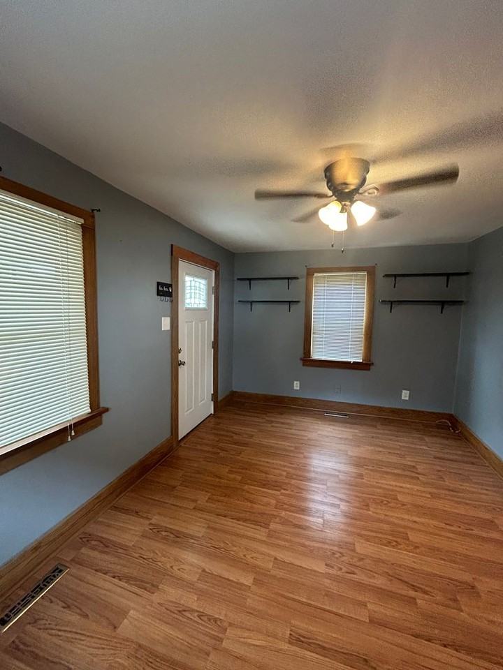 1815 Cortland Ave - Photo 2 of 7