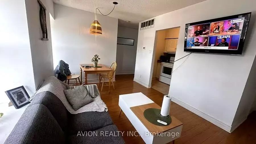 1022 Kingston Rd #3 - Photo 2 of 5