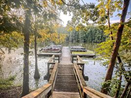 featured image of 127 Ballard Ln