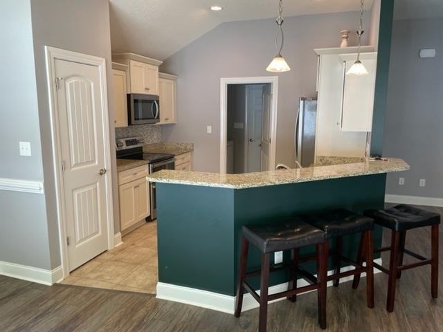 305 Macarthur Drive - Photo 5 of 14