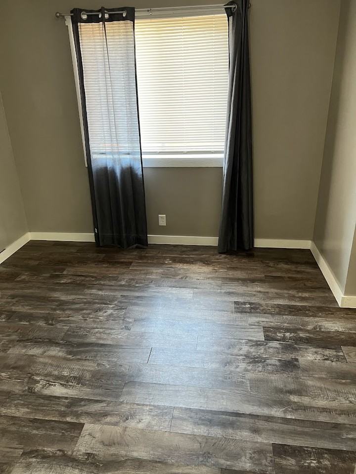 1934 Des Moines St #9 - Photo 2 of 7