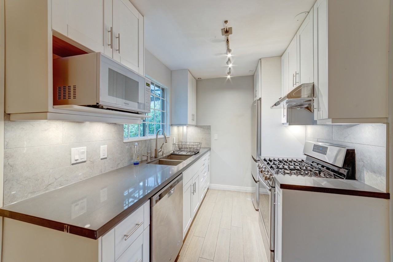 1500 East 10th Avenue - Photo 3 of 4