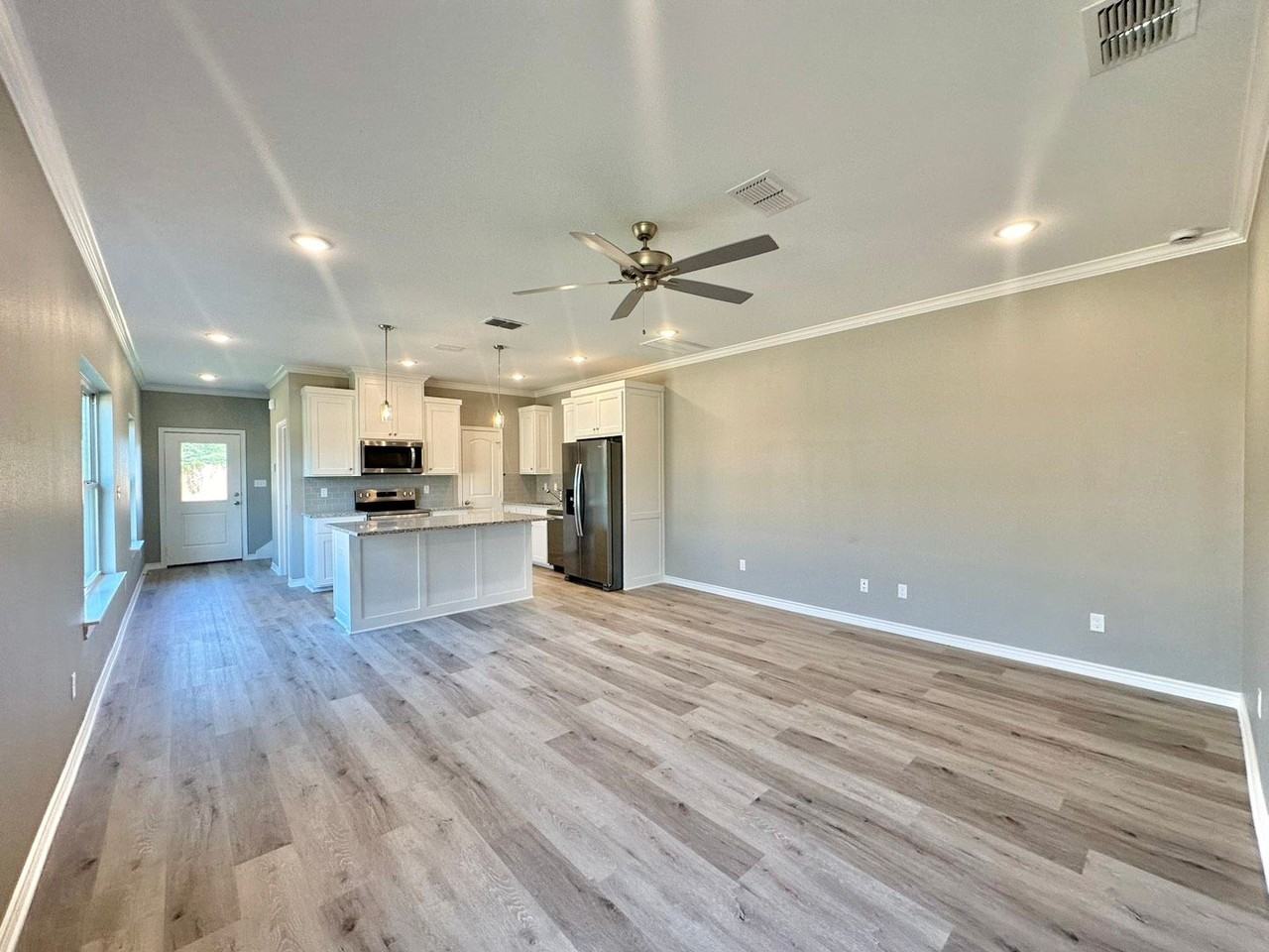 6213 Villa Rosa Way #6213 - Photo 3 of 29
