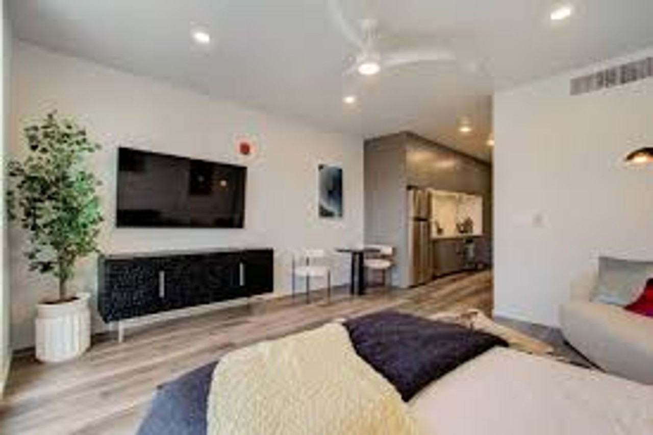 2. 17 Central Apartments - Photo 2 of 13