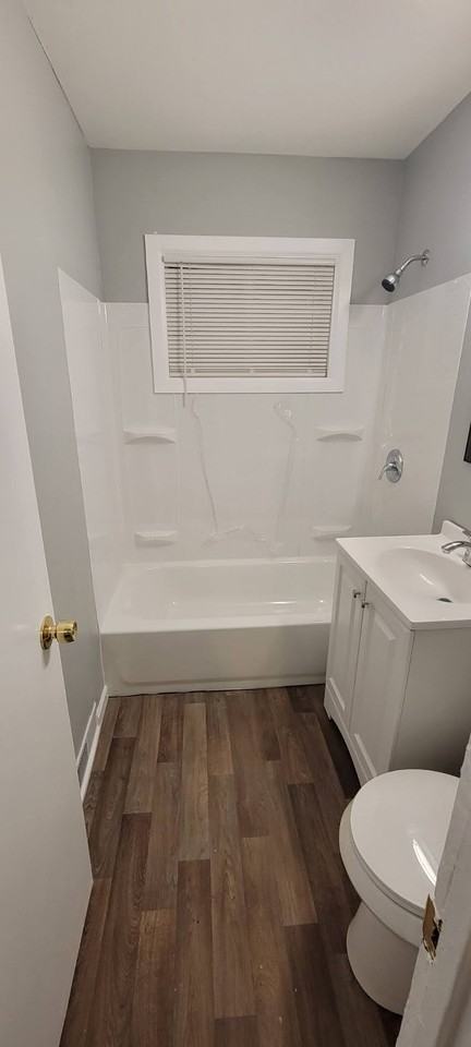 11216 Crystal Ave #NA - Photo 6 of 9