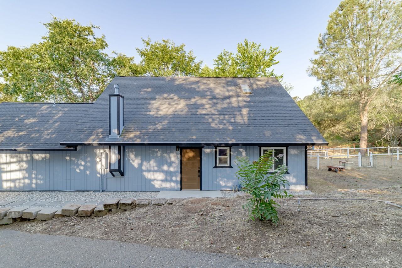 4550 Cousins Ct #NA - Photo 2 of 35