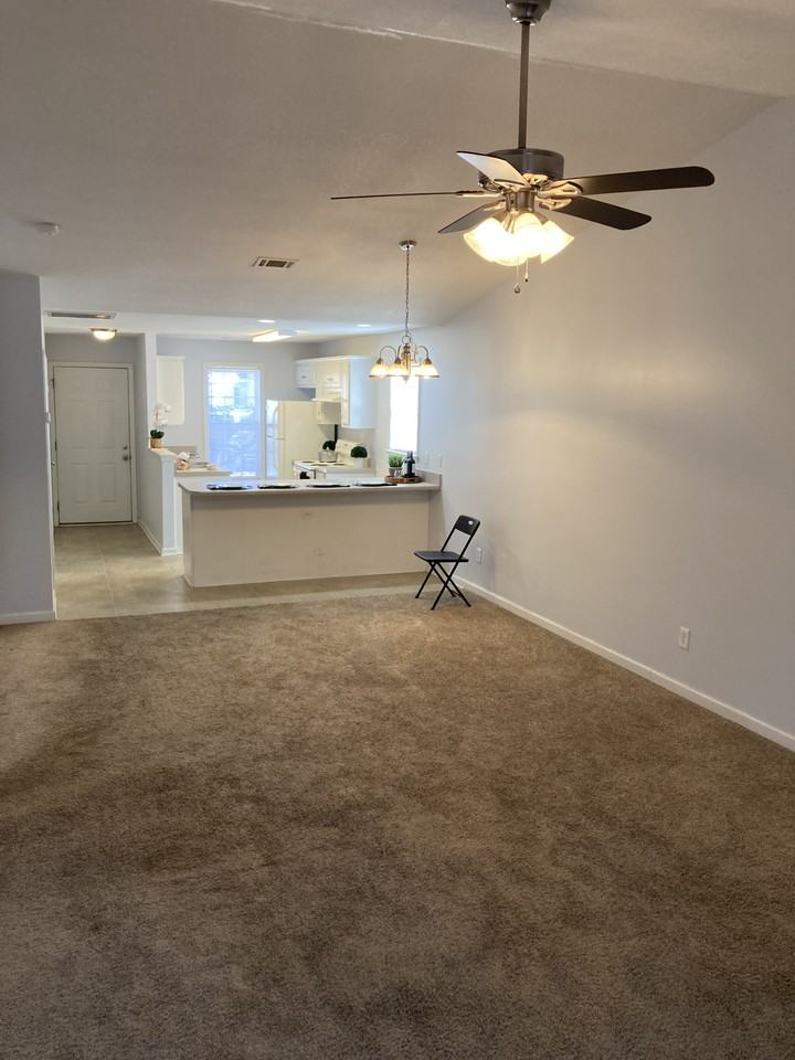 149 Bentley Dr #149 - Photo 7 of 17