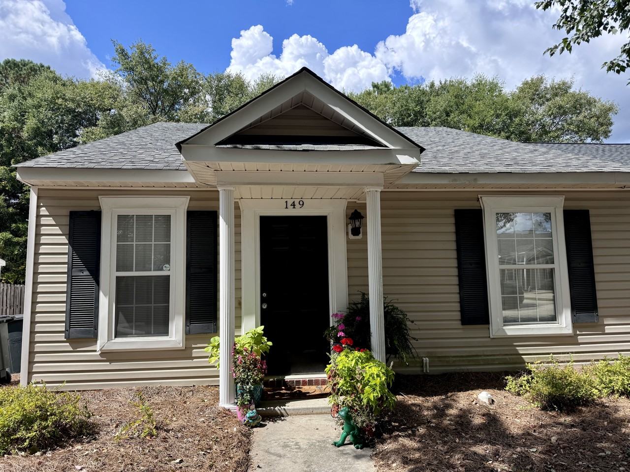 149 Bentley Dr #149