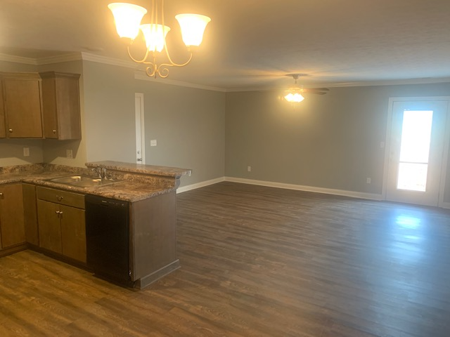 192 Vincent St #A4 - Photo 2 of 4