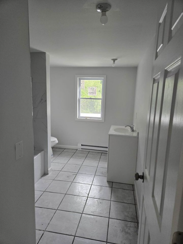 698 Bullville Rd - Photo 3 of 11