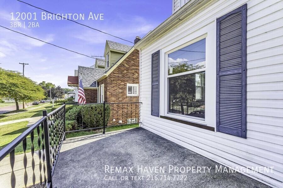 12001 Brighton Ave - Photo 3 of 36