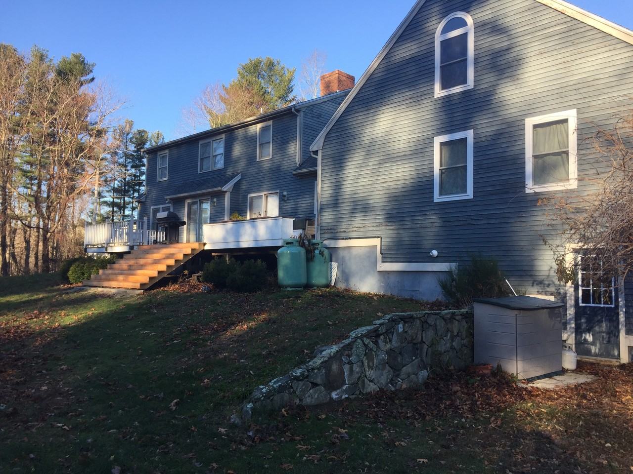 52 Mill Ln - Photo 3 of 18