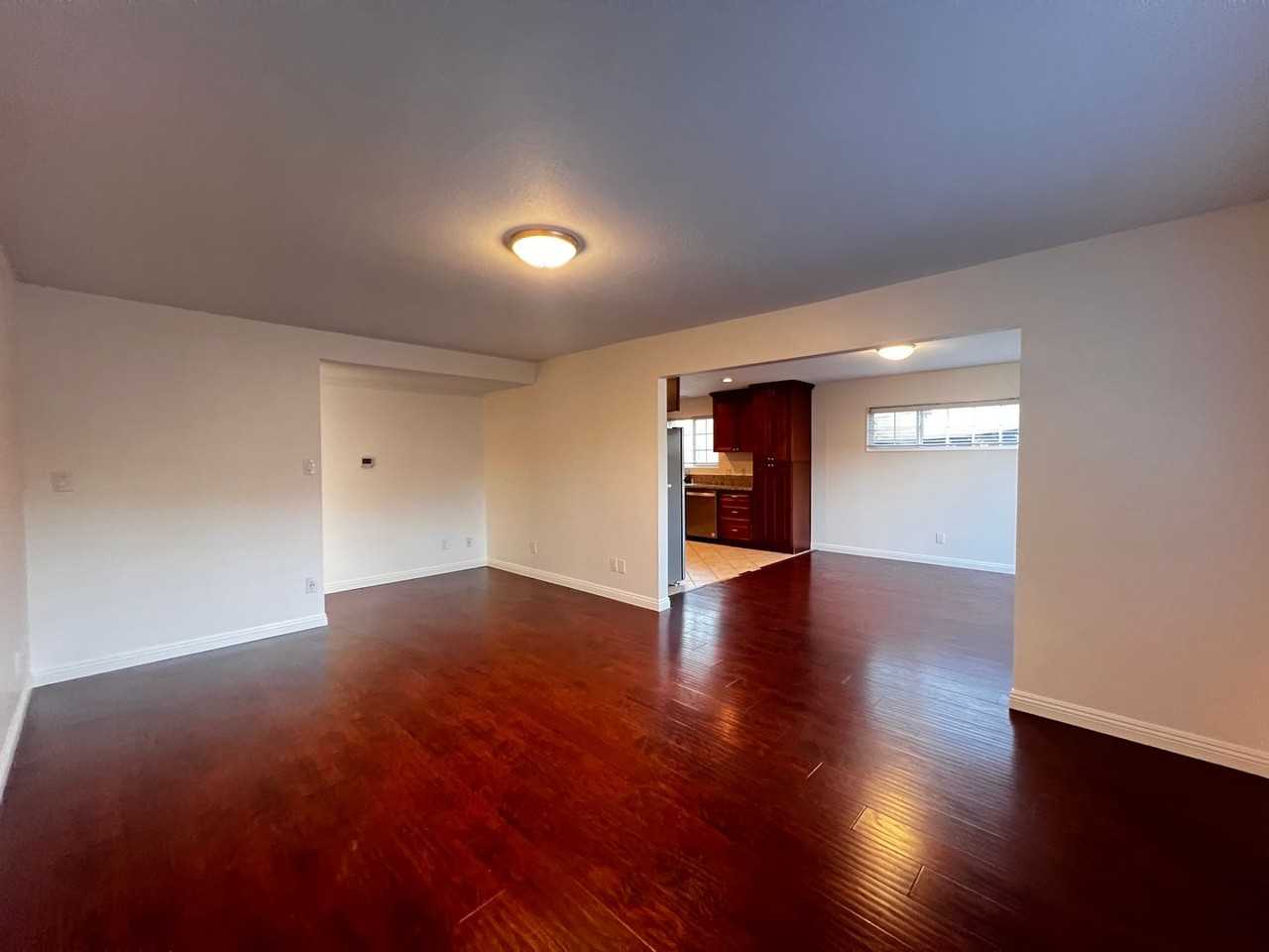 17926 Thornlake Ave - Photo 3 of 26