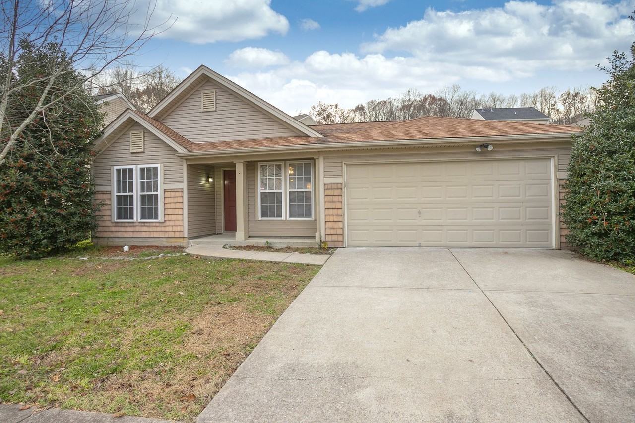 1452 Timber Valley Dr - Photo 2 of 41