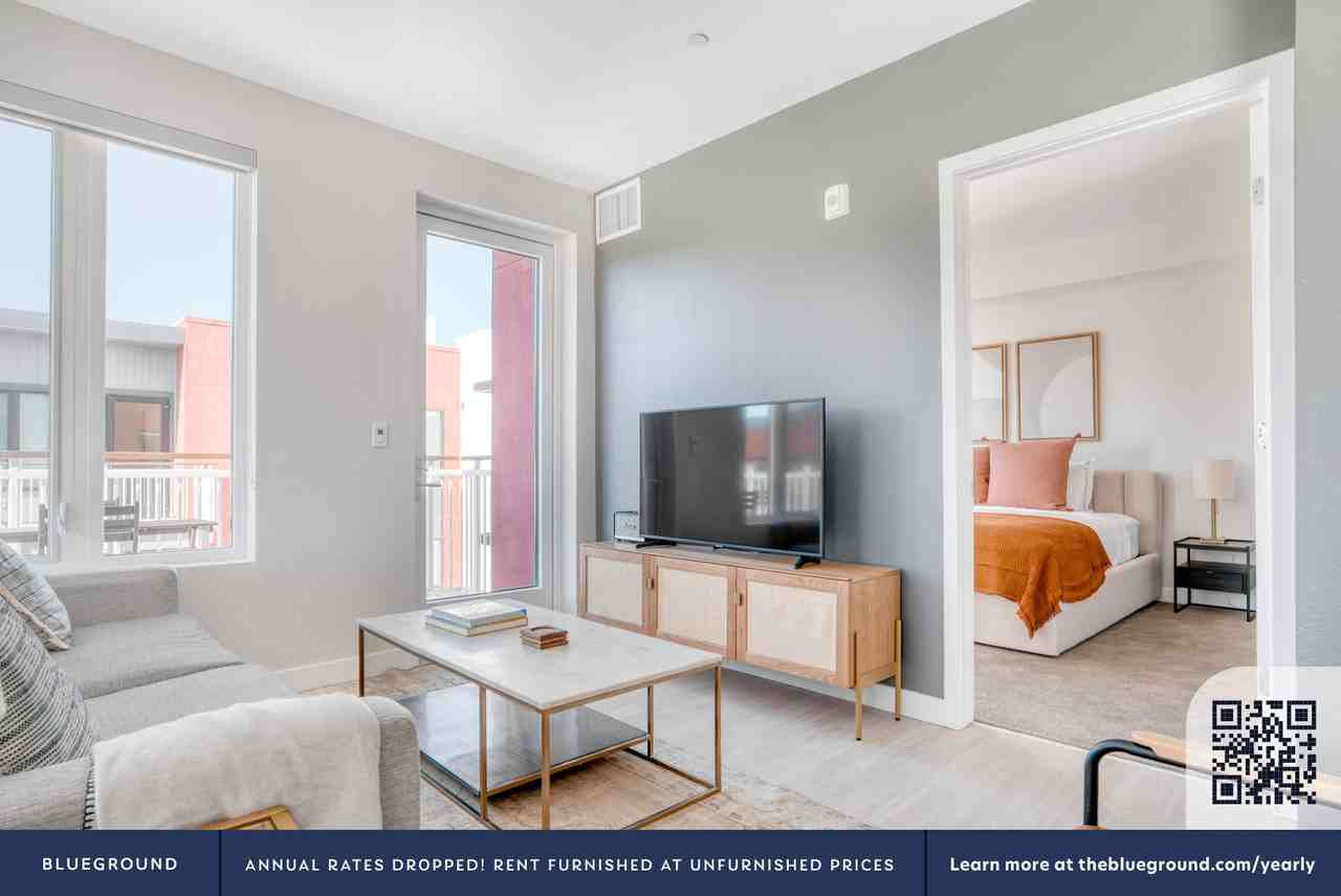 1545 San Antonio Street - Photo 3 of 35