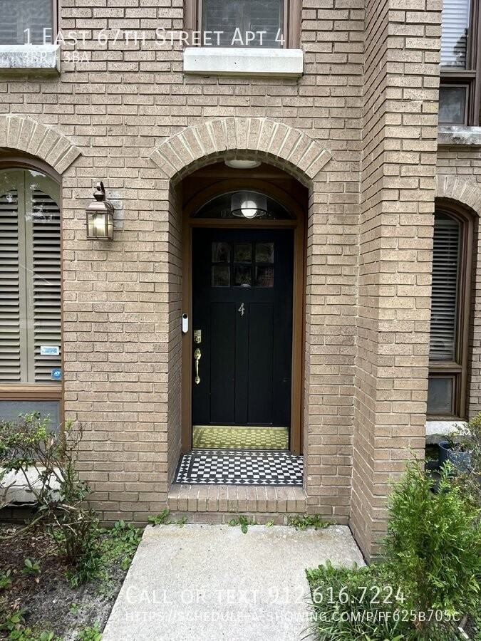 1 E 67th St Apt 4 - Photo 2 of 39