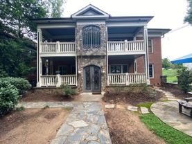 Welcome to 685 Penn Avenue Apartment Homes – Where Style Meets Substance! - Photo 1 of 1