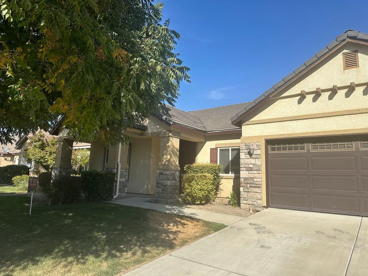 4122 S Willis St - Photo 2 of 2