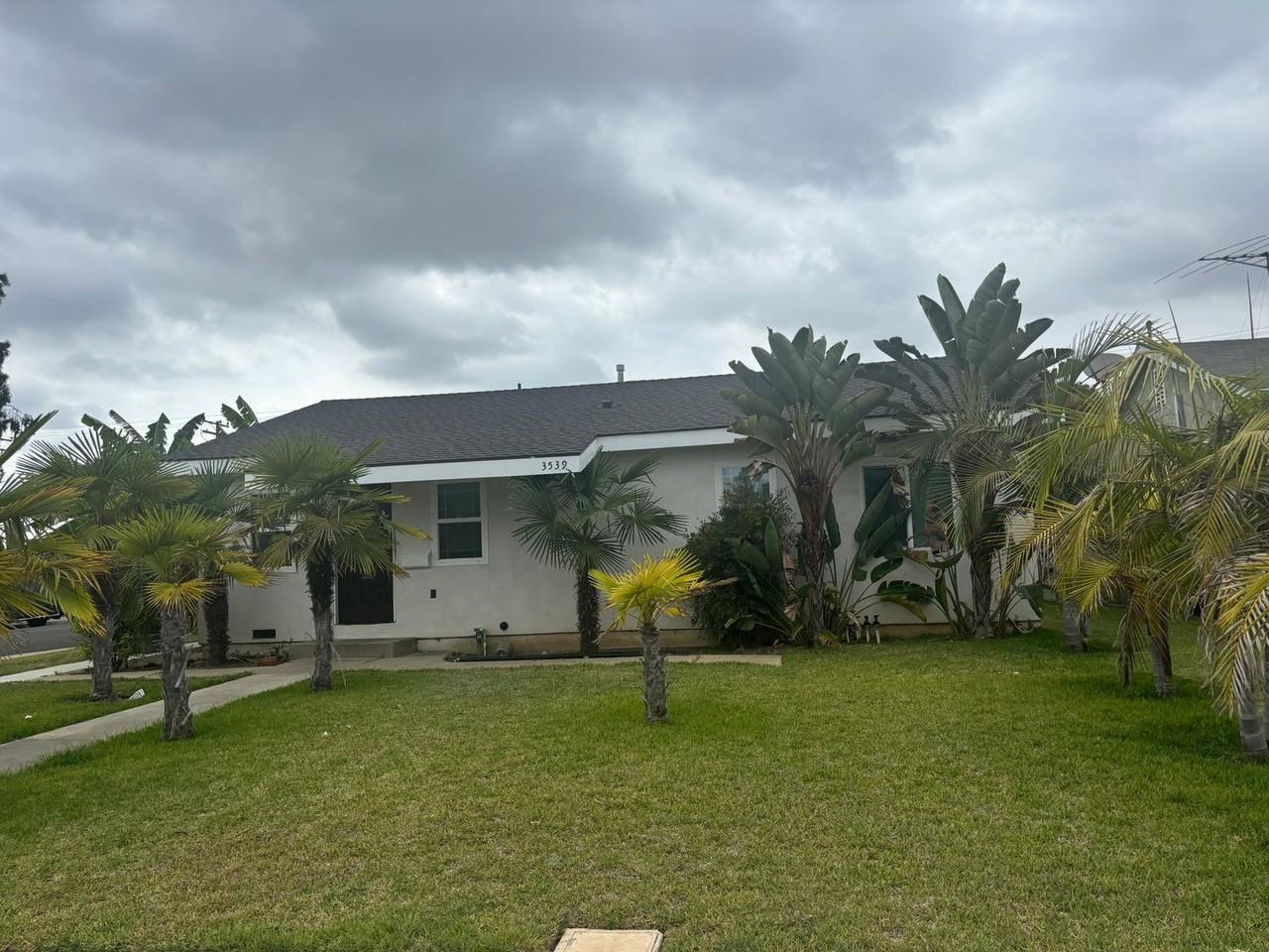 3539 Travis Ave - Photo 2 of 9