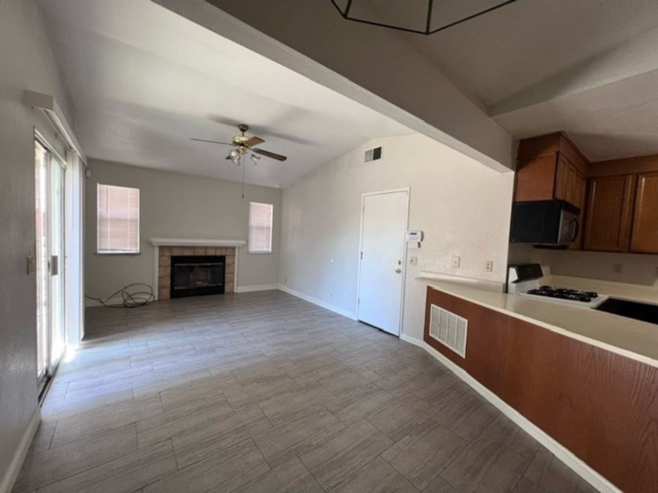 8212 Cottongin Way - Photo 2 of 9