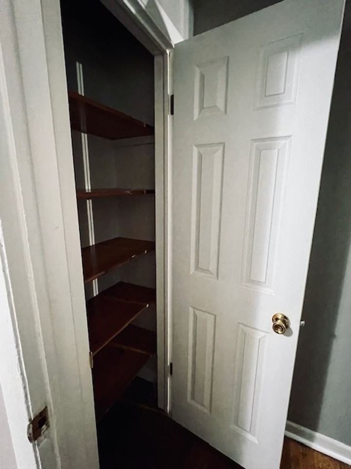 4903 38th Ave. - Photo 3 of 9