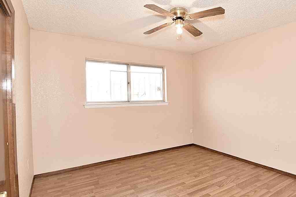 11473 Jim Ferriell Dr - Photo 3 of 25