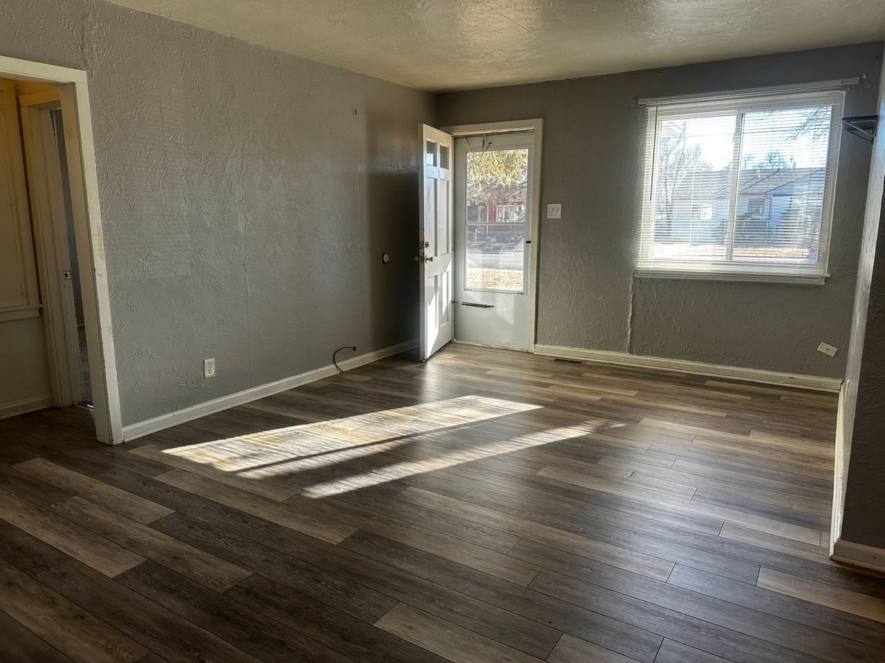 1011 23rd Street Rd - Photo 4 of 17