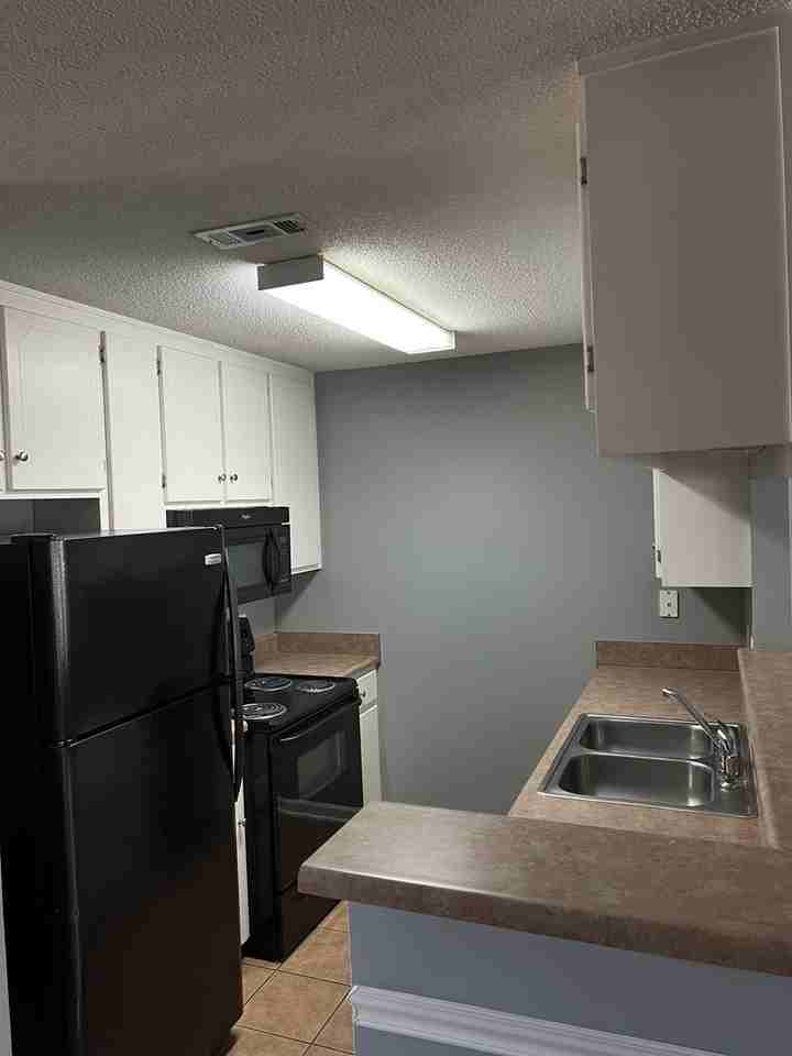 105 Wakefield Way - Photo 3 of 22