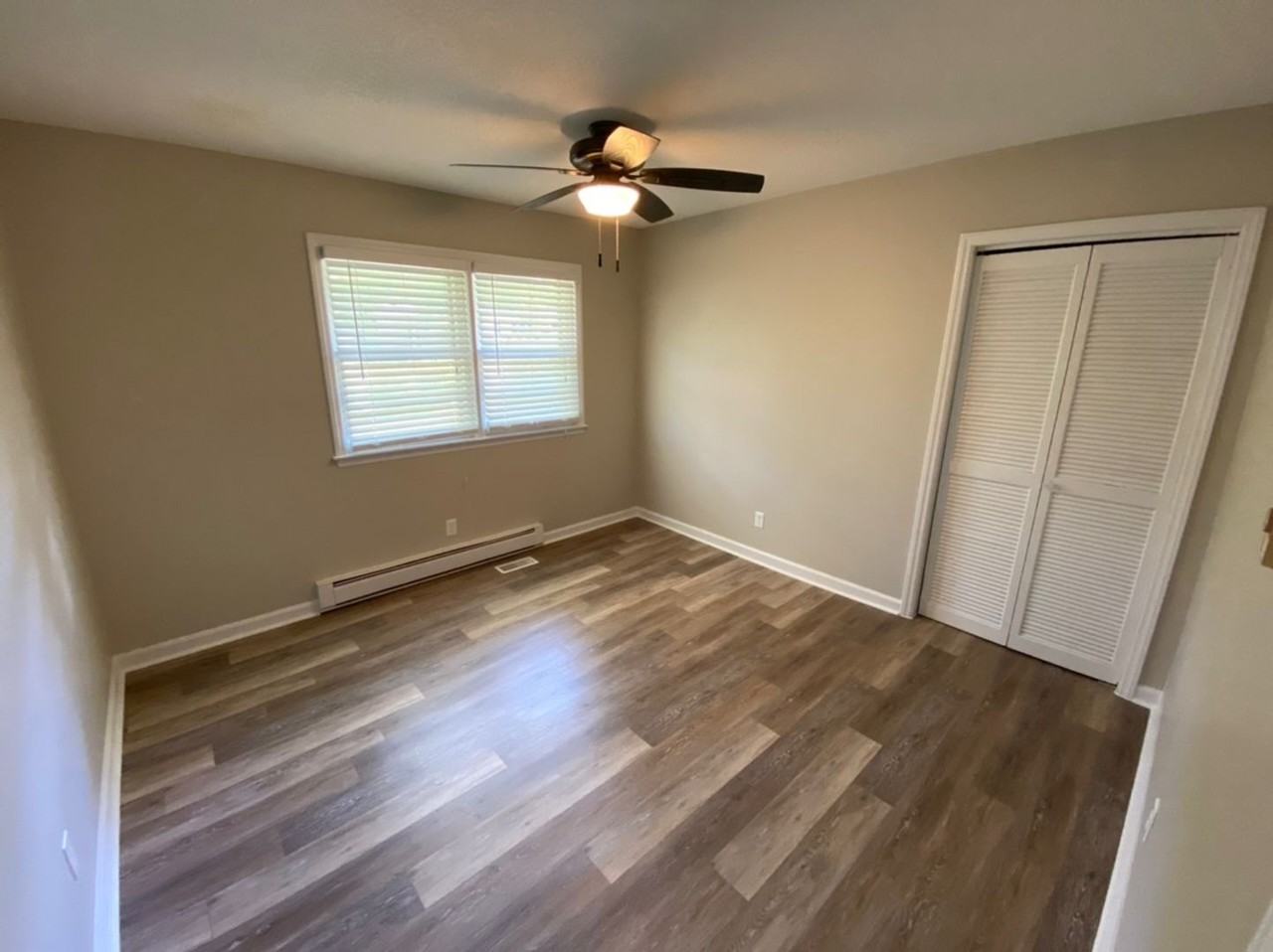 3819 Weyburn Rd - Photo 7 of 16