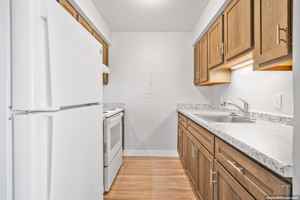 featured image of 200 E Armstrong St