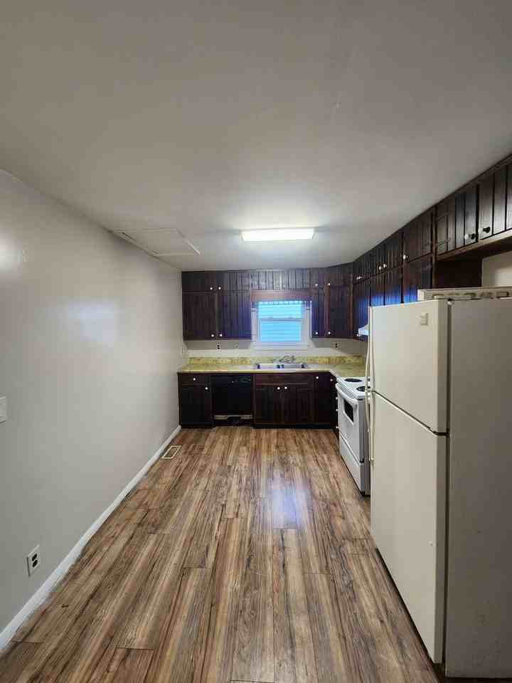 2317 Richmond Ave - Photo 4 of 14