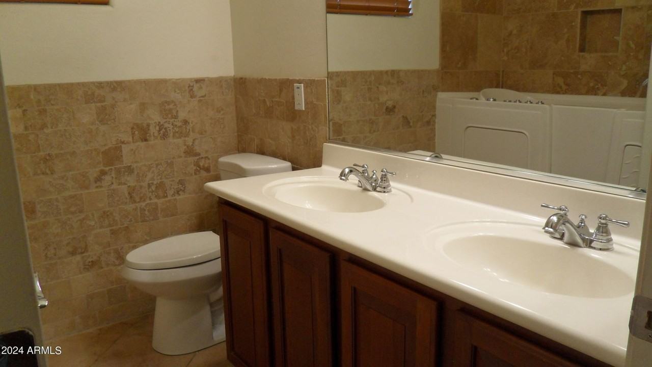 44019 W Mescal St - Photo 3 of 8