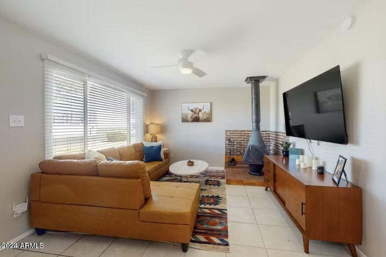 737 E Papago Dr - Photo 4 of 22