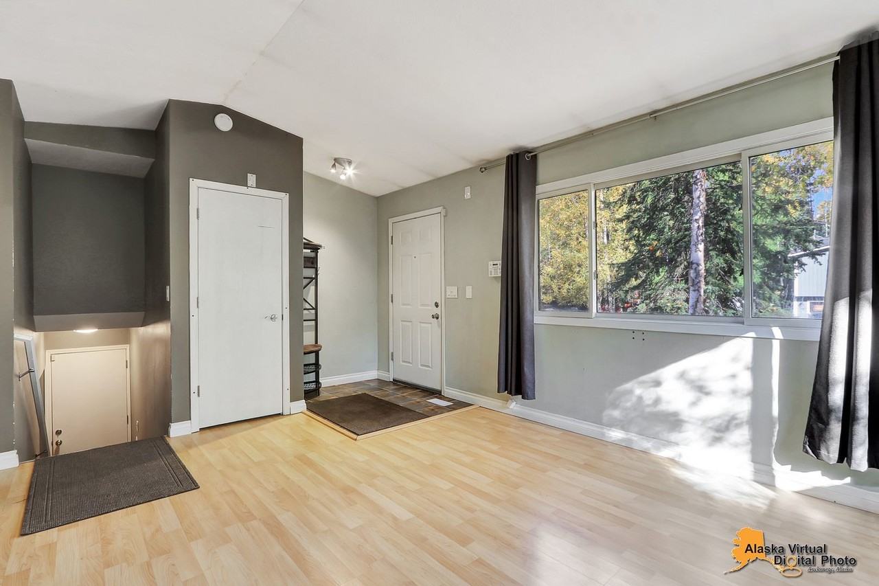 19056 Andreanof Dr - Photo 7 of 50