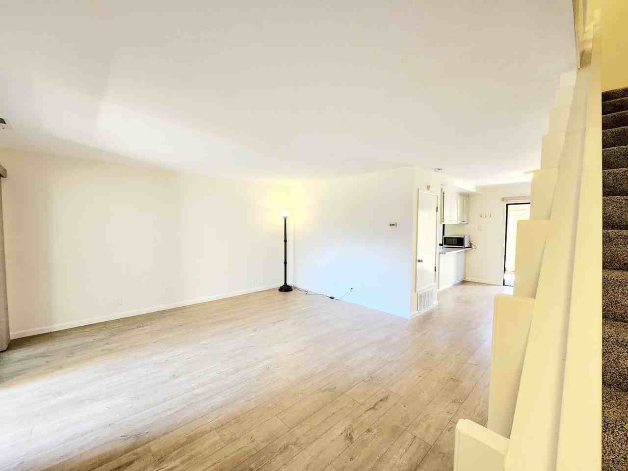 825 Perseus Ln - Photo 3 of 31