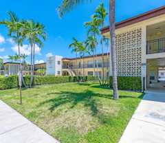 315 S Crescent Dr Hollywood, FL 33021 - Photo 1 of 1