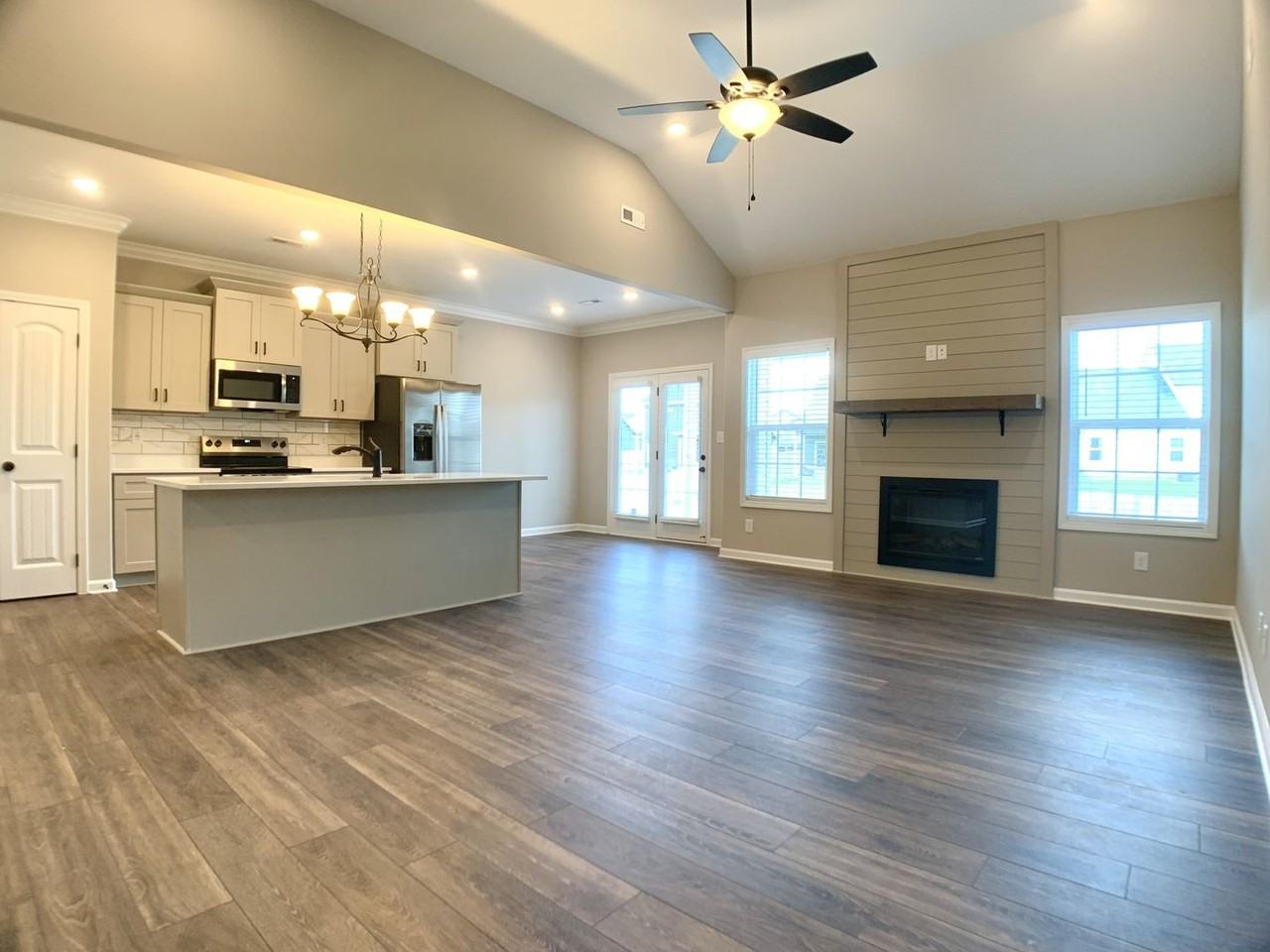 421 Ayden Ln - Photo 7 of 37