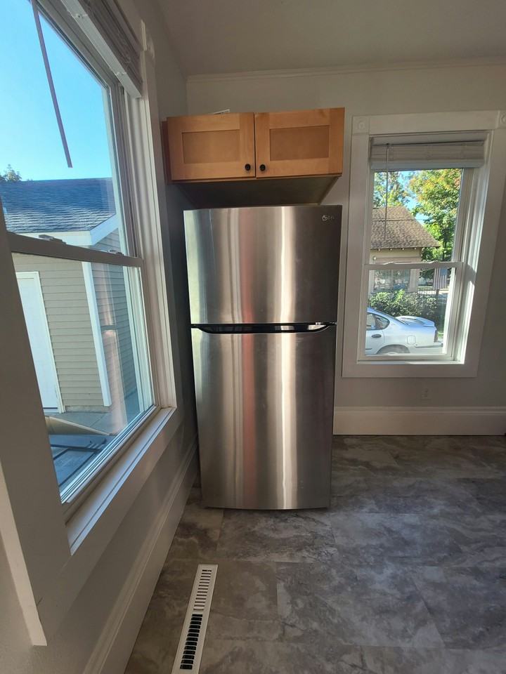 540 9th Street North - Photo 7 of 24