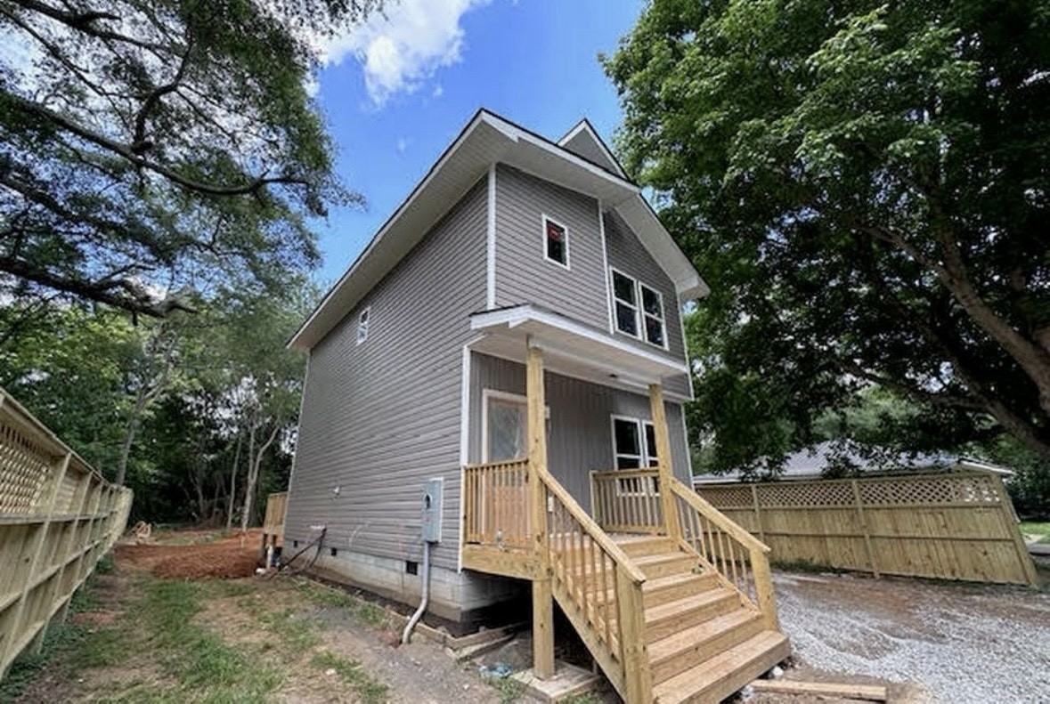 40 Crayton St - Photo 2 of 13