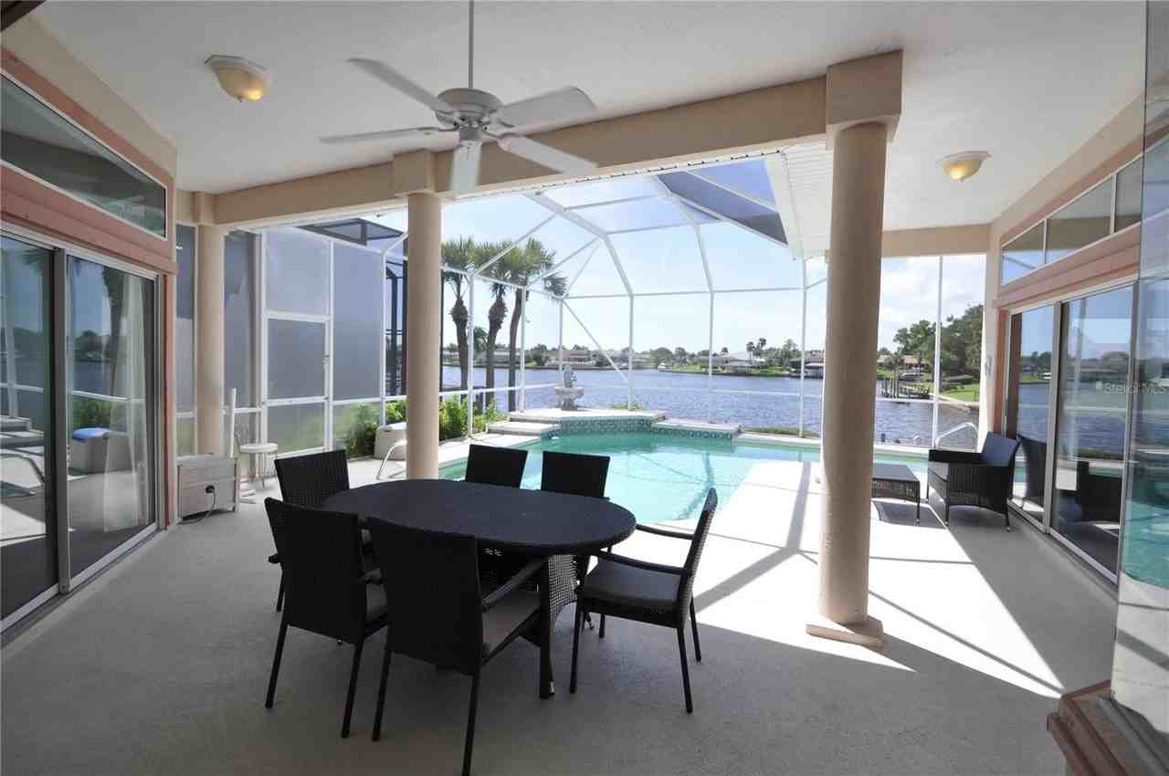 16 Cedarwood Ct - Photo 7 of 39