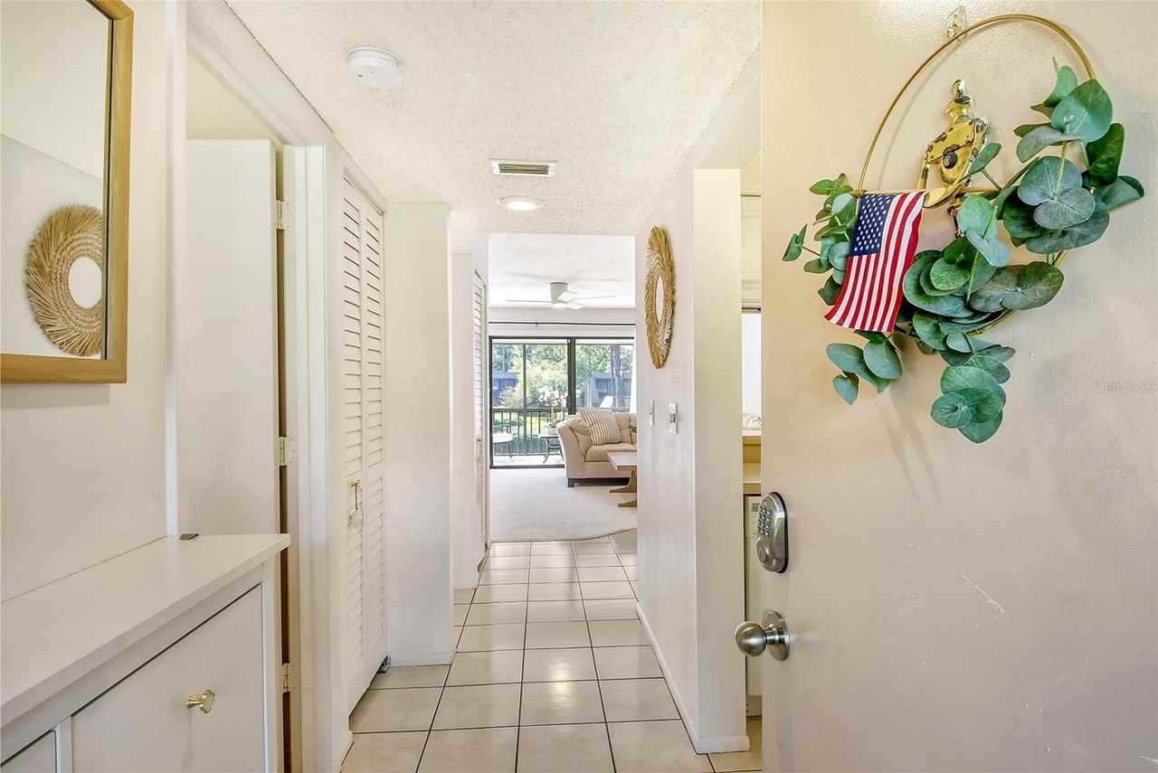 4616 Ringwood Mdw #20 - Photo 4 of 50