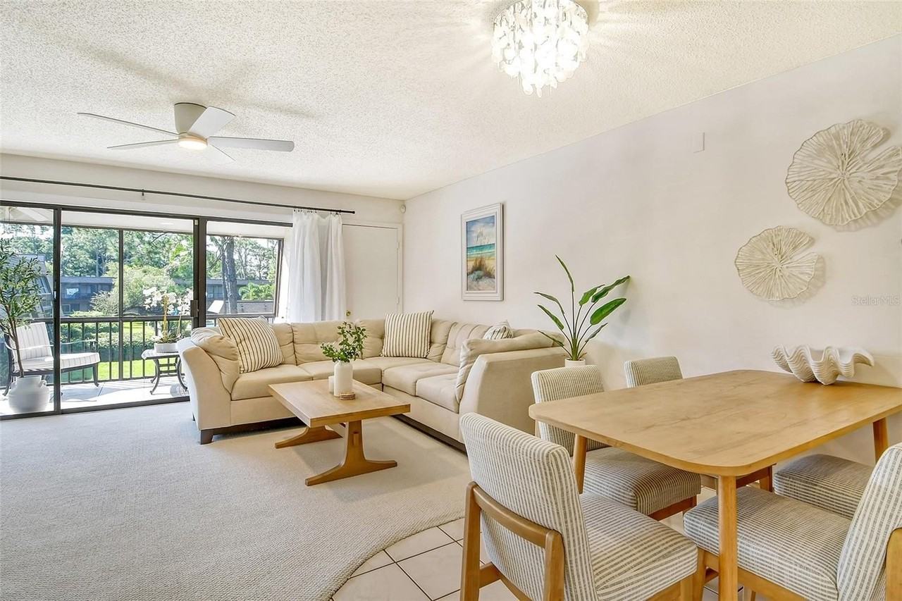 4616 Ringwood Mdw #20 - Photo 6 of 50