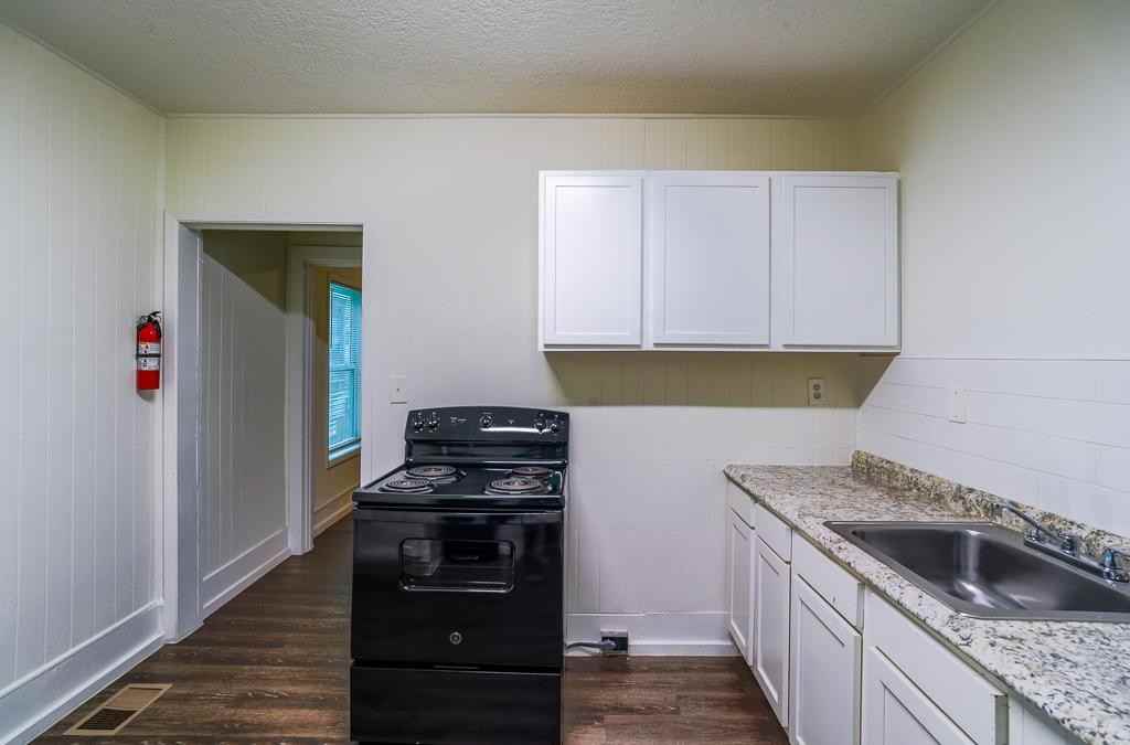 N Liberty St - Photo 5 of 10