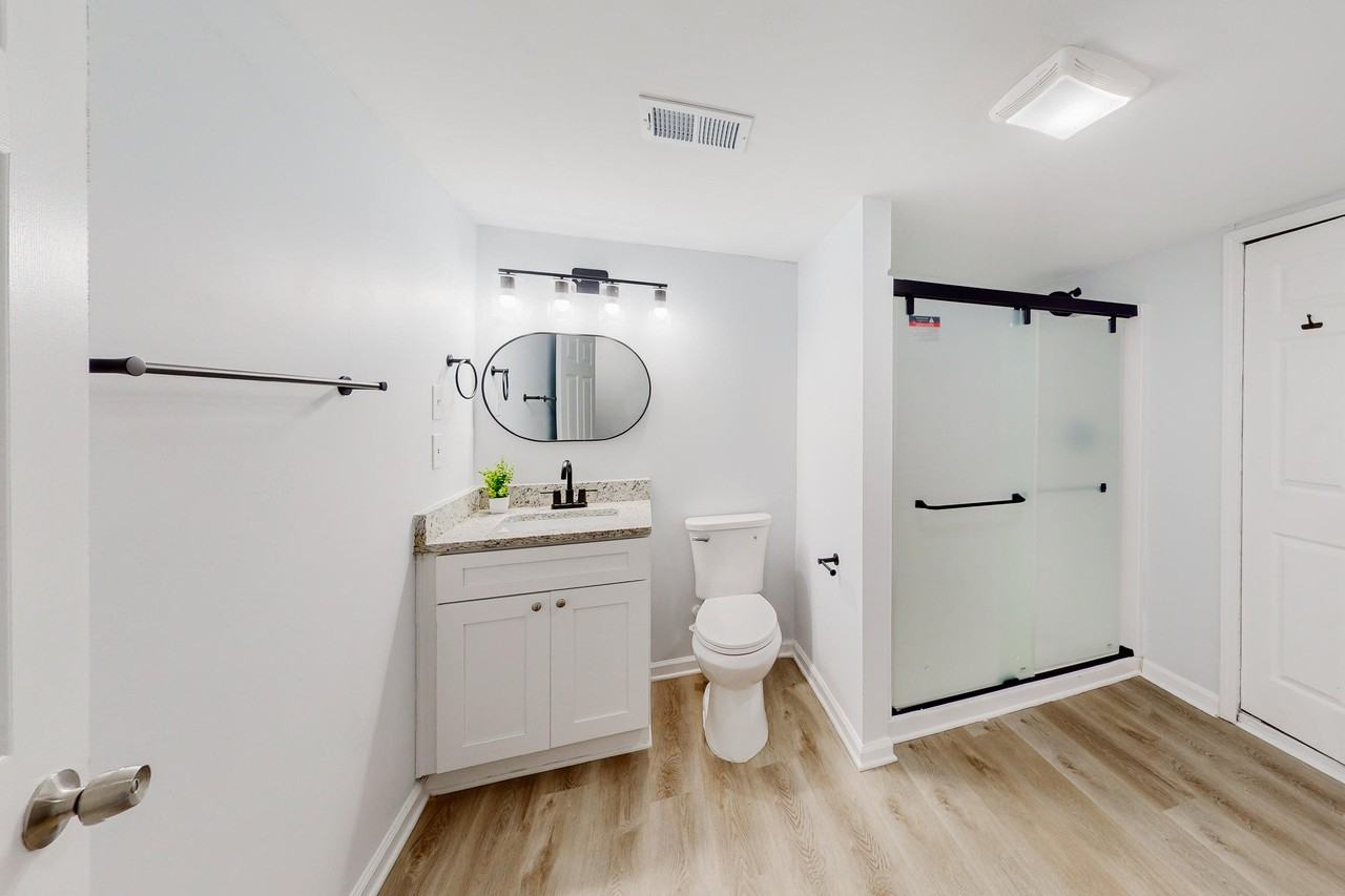 Candlelight Ln Sw - Photo 4 of 9